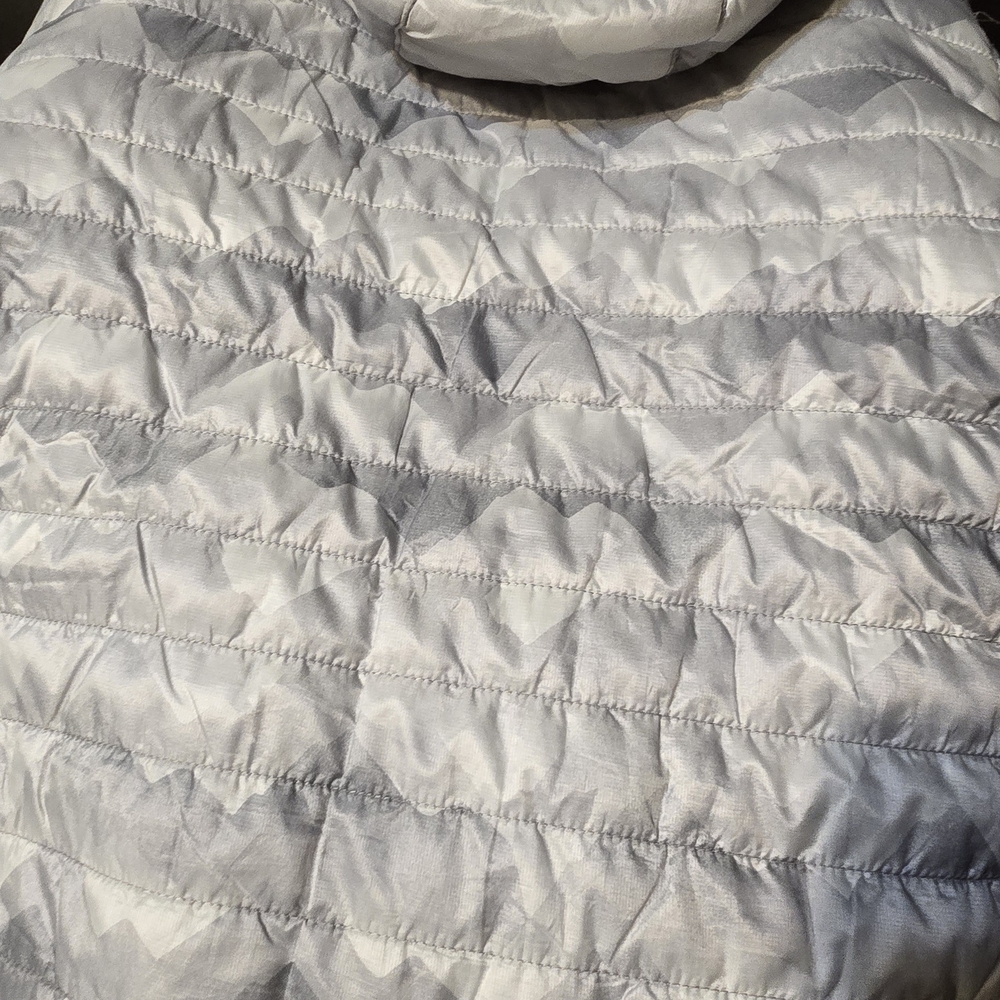 Eddie Bauer Rock Creek Reversible Boys Winter Jacket - Picture 7 of 8